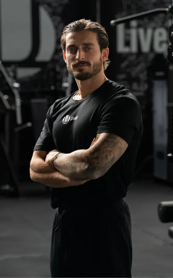 Alessandro, Head Coach · Personal Trainer · Workout Classes Coach · Combat Coach